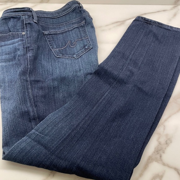 AG - THE STEVIE - SLIM STRAIGHT- 28 - Picture 1 of 8